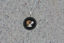 Load image into Gallery viewer, Spaniel-like Pendant
