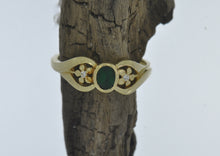 Load image into Gallery viewer, Emerald Wood Violet Ring
