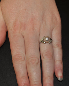Movie Picture Pearl Ring