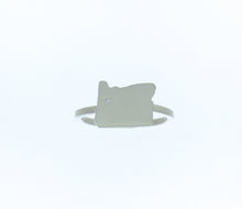 Load image into Gallery viewer, Sterling Silver Oregon Ring
