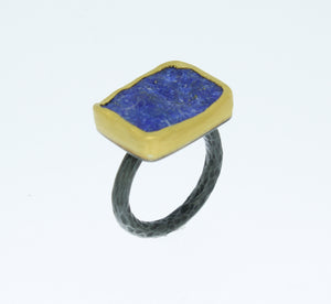 24 kt Bezeled Lapis Lazuli Ring