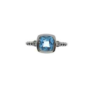 Blue Topaz Ring With Dot Chains